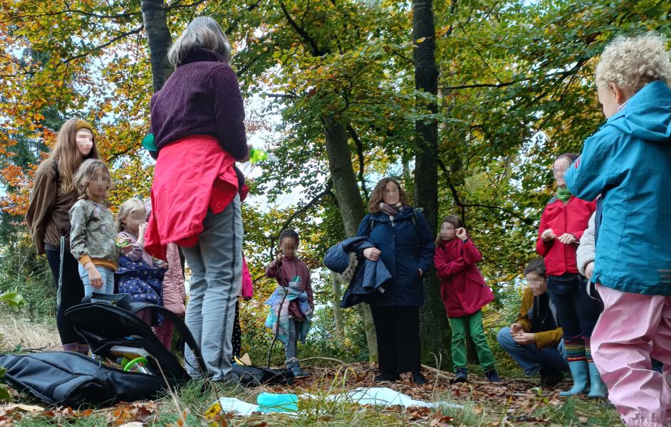 Kindererlebnisse im Wald