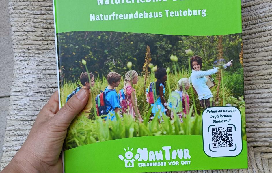 Das Naturerlebnisbuch mit Anleitungen für die Wanderung