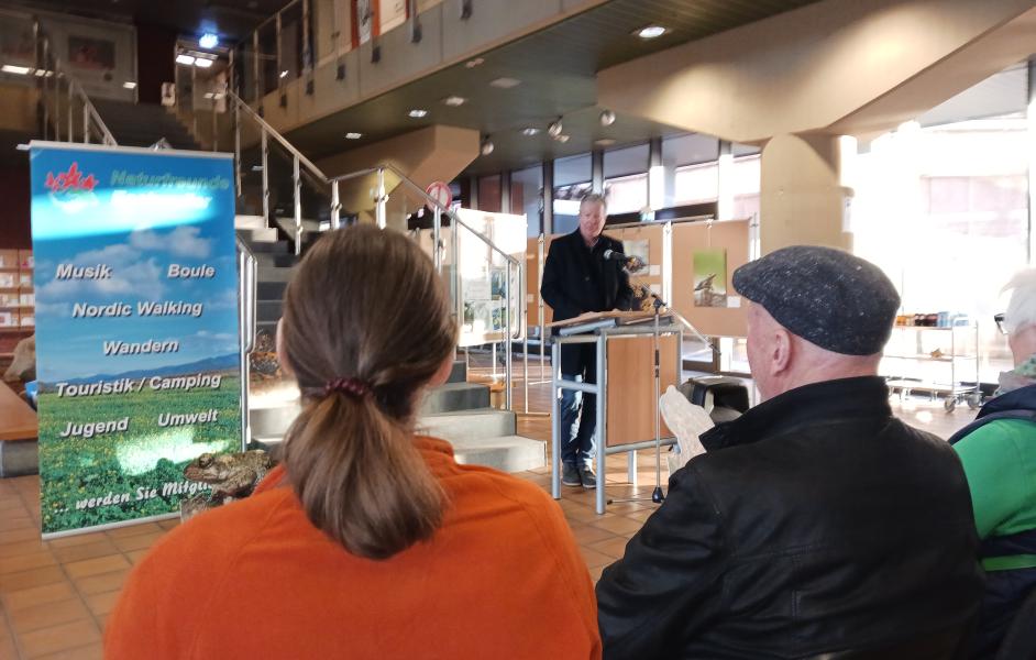Ausstellungseröffnung: Willkommensgrüße von Stephan Löhmann