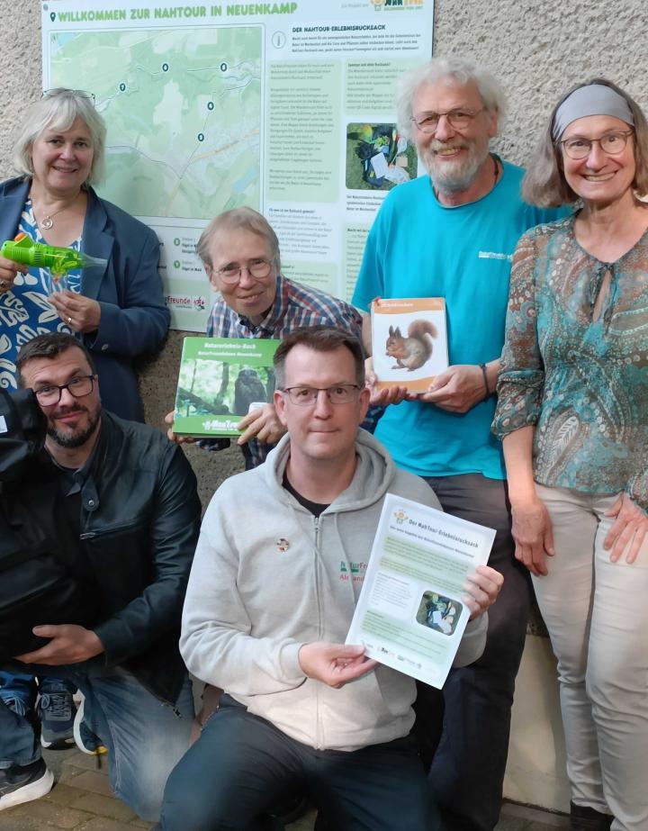 Die Ortsgruppe Leverkusen präsentiert ihren Naturerlebnisrucksack