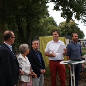  Eröffnung WasserWeg: links nach rechts Till Winkelmann (Stiftung Umwelt & Entwicklung NRW), Marianne Münnich (stellv. Bürgermeisterin Hilden), Thomas Geisel (Oberbürgermeister Düsseldorf), Matthias Möller (Vorsitz NaturFreunde Düsseldorf), Markus Maaßen (NaturFreunde NRW)